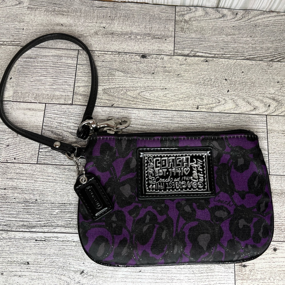 Coach Poppy Purple/Black Wristlet
